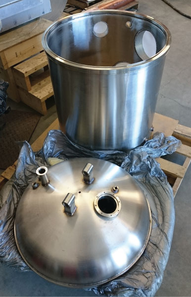 Arcast pressure vessel in production